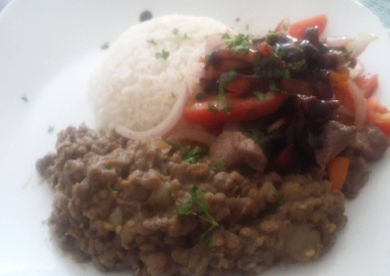 Lentejas con lomito
