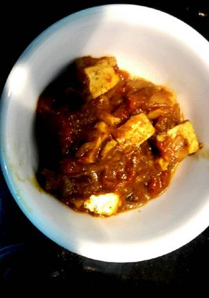 A picture of Paneer Masala.