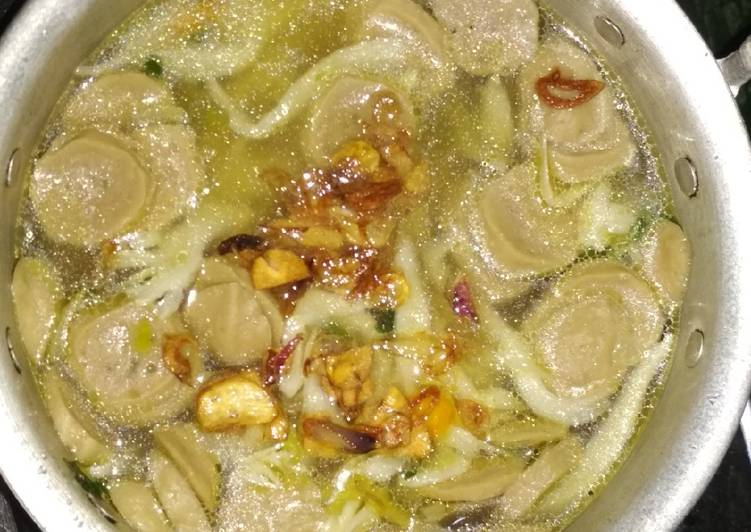Langkah Mudah untuk Menyiapkan Sup bakso + jamur, Enak