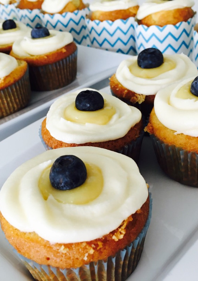 Una foto de Cupcakes de limón con buttercream