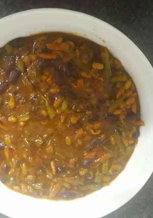 A picture of Bean salad.
