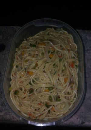 A picture of Veggies spaghetti.