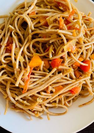 A picture of Raggi Noodles.