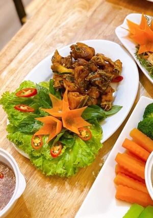 Hình của món Gà chiên mắm.