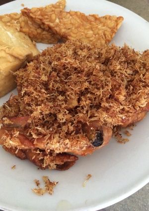 Foto resep Ayam goreng serundeng kelapa