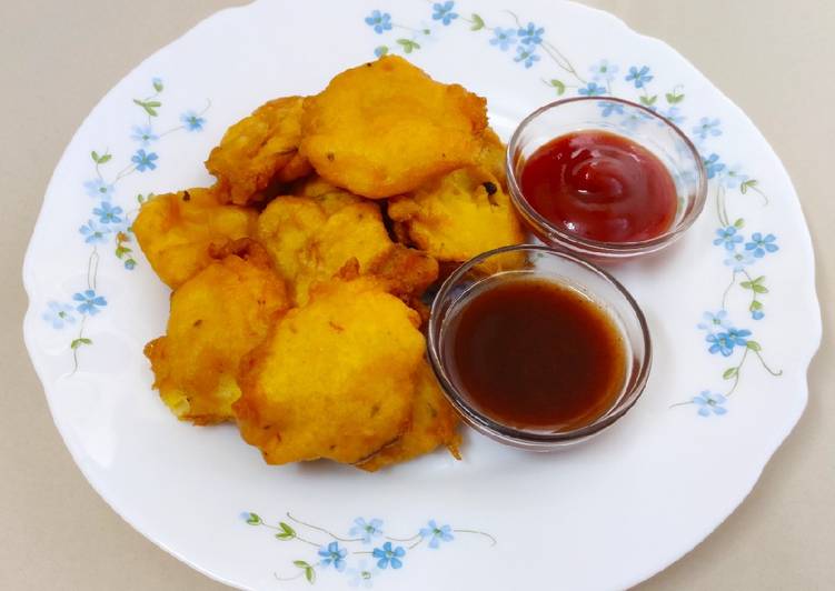 Easiest Way to Prepare Favorite Aloo Pakoda