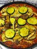Pizza vegana con base de avena, chía y pimiento rojo