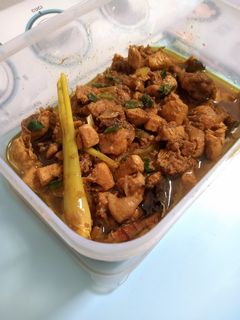 Foto resep Semur Ayam (Topping Mie Ayam)