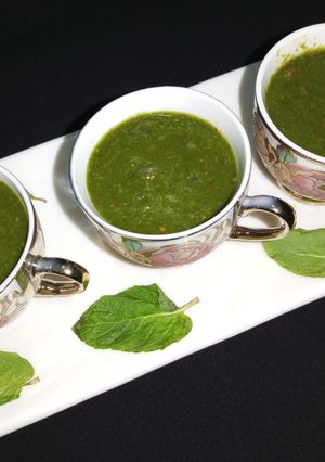 A picture of Harri chutney.