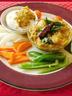 கல்யாண விருந்து சாம்பார் (KALYANA SAAMBAAR RECIPE IN TAMIL) செய்முறை முக்கிய புகைப்படம்