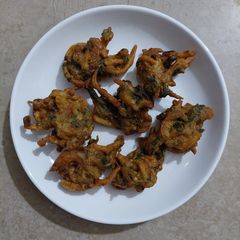 A picture of Pakoray.