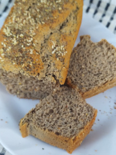 Una foto de Pan de Trigo Sarraceno Sin Tacc y Apto Diabéticos