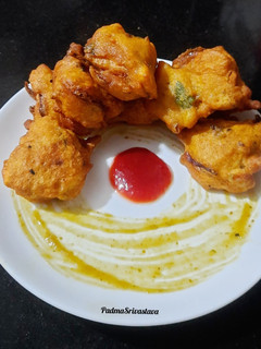 आटे के पकौड़े रेसिपी मुख्य फोटो