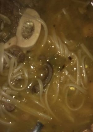 Una foto de Sopa de fideos con puchero