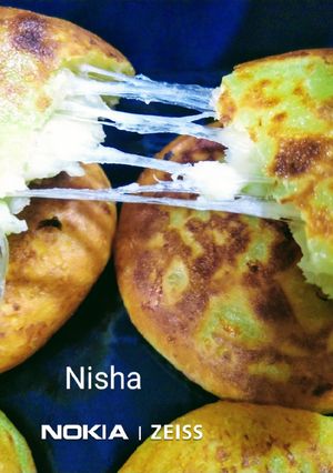पोटैटो चीज़ पैनकेक (potato cheese pancake recipe in Hindi) रेसिपी मुख्य फोटो