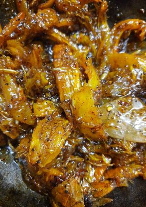 টক,ঝাল, মিষ্টি চালতার আচার (tok jhal mishti chaltar achaar recipe in Bengali) রেসিপির প্রধান ছবি