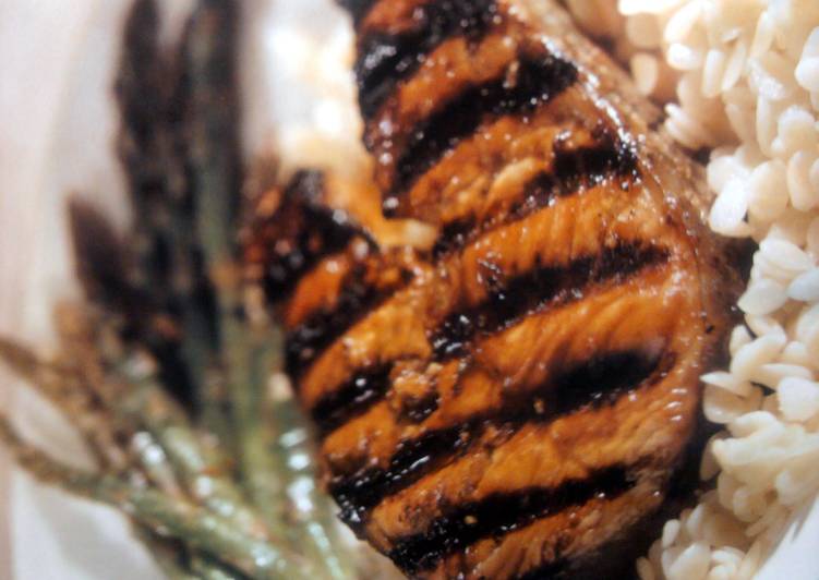 grilled honey-balsamic salmon