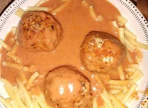 Une photo de Boulettes de Poulet Chorizo et Sauce Paprika