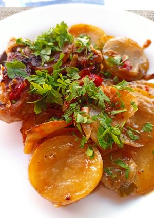 Una foto de Pollo al Brasero Gourmet Gengis Khan de Hierro