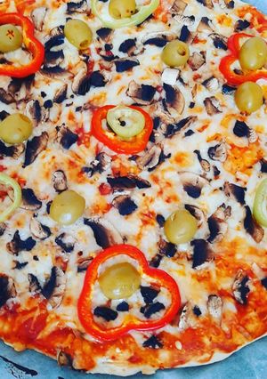 O poză a rețetei Pizza cu aluat crescut la rece.