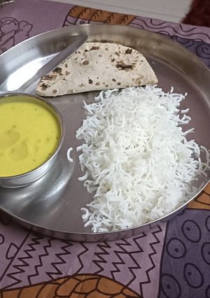 कड़ी चावल(Kadhi chawal recipe in hindi) रेसिपी मुख्य फोटो