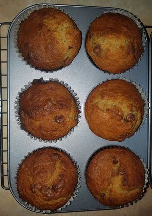 A picture of Easy Banana Muffins with Chocolate Chips.