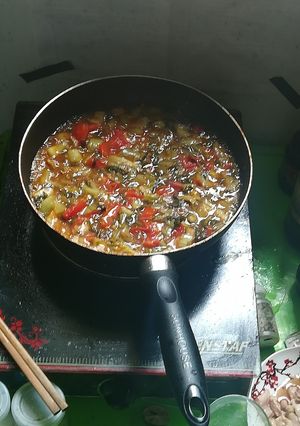 Hình của món Dưa chua xào thịt lợn.