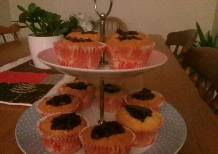 Compote surprise cupcakes