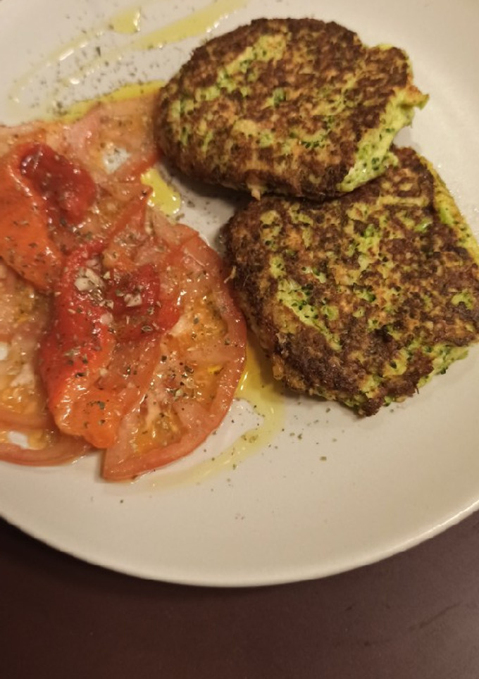 Una foto de Hamburguesas de brócoli y pavo