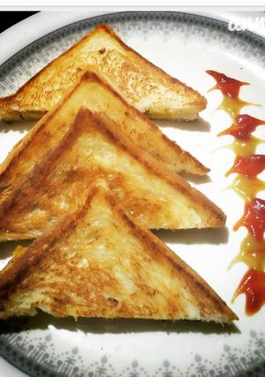 A picture of Potato sandwich.