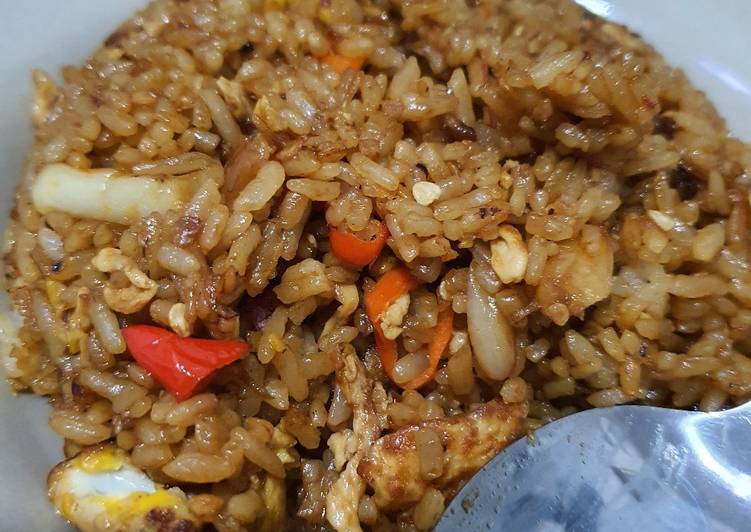 Cara Gampang Menyiapkan Nasi Goreng Pedas 😍🔥 yang Sempurna