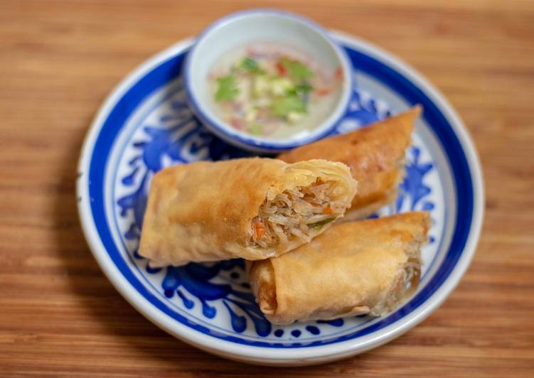 Easiest Way to Prepare Any-night-of-the-week Vegetable Spring roll 🌿 🥢