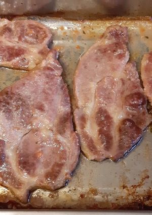 O poză a rețetei Ceafă de porc la cuptor.