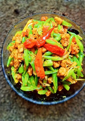 Foto resep Oseng tempe & teri plus buncis bumbu kuning