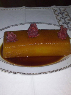 Una foto de Pastel de naranja y manzana