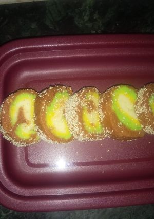 A picture of Biscuit sweet roll.