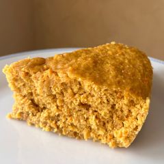 A picture of Orange Cake.