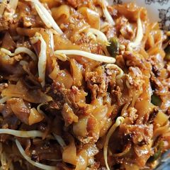 A picture of Easy Fried Kuey Teow / Flat Noodles.