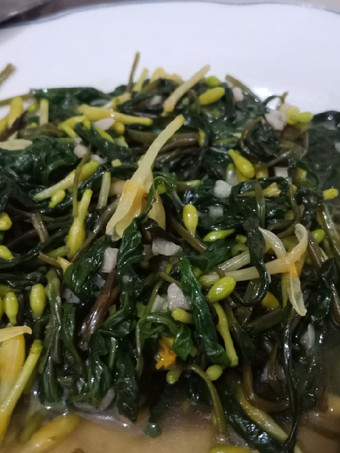 Resep Oseng kangkung bunga pepaya yang Lezat Sekali