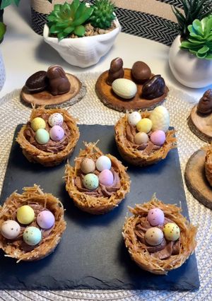 A picture of Easter Bird’s Nests.