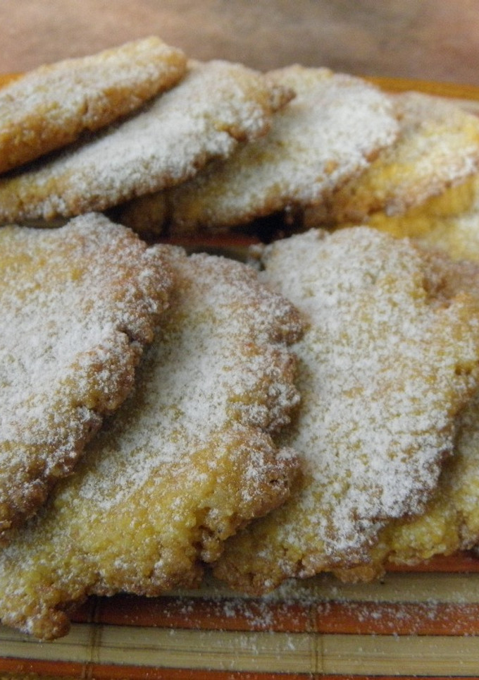 Una foto de Galletas de Harina de Maíz. Polenta