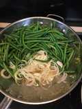 “Green Beans” Habichuelas Tiernas, Encebolladas