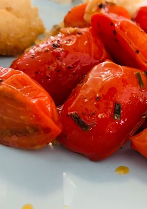 A picture of Pan Fried Tomatoes.