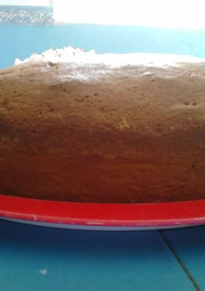 Una foto de Bizcocho esponjoso, que puedes convertir en torta 3 leches o rellenarla y decorarla para un cumpleaños