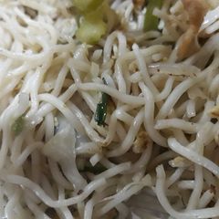 A picture of Tossed noodle.