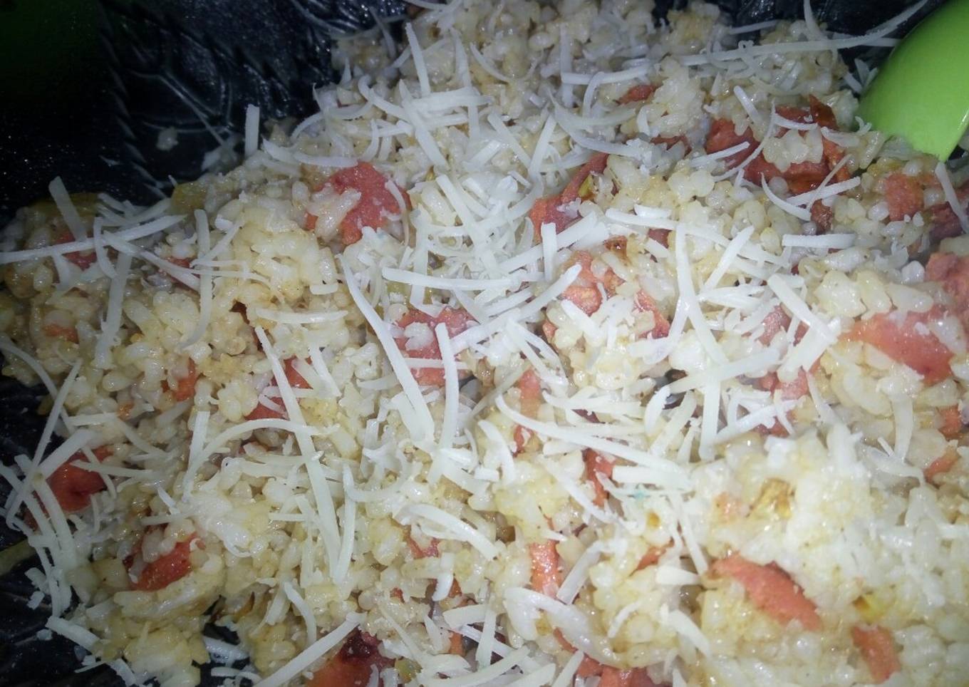 Nasi goreng ham keju super simpel