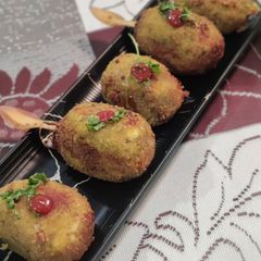 A picture of Cheese vegetable lollipop.