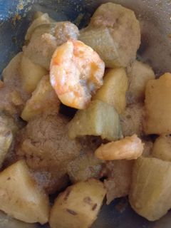 আলু পটল চিংড়ি (aloo potol chingri recipe in Bengali) রেসিপির প্রধান ছবি