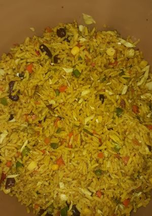 A picture of Garnished rice.