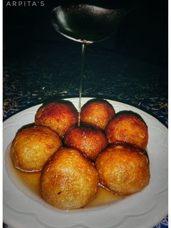 রাঙা আলুর গোলাপজামুন (Ranga Aloor golapjamun recipe in bengali) রেসিপির প্রধান ছবি